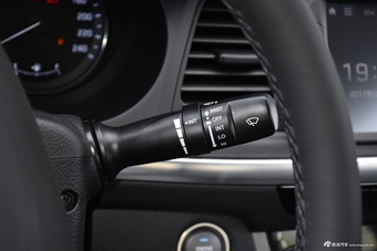 2017款名图1.8L自动尊贵型DLX