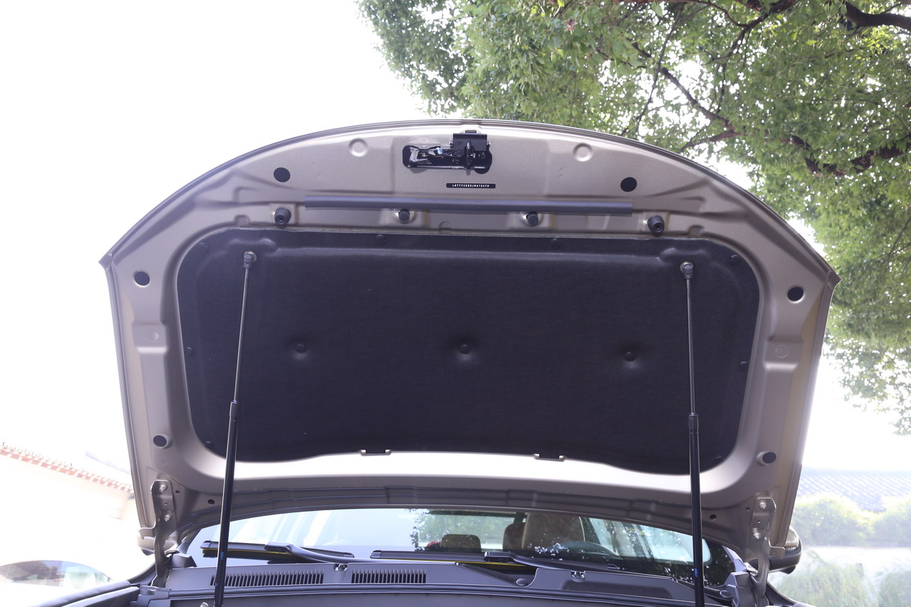 2018款博越1.8TD自动两驱智尊型4G互联版