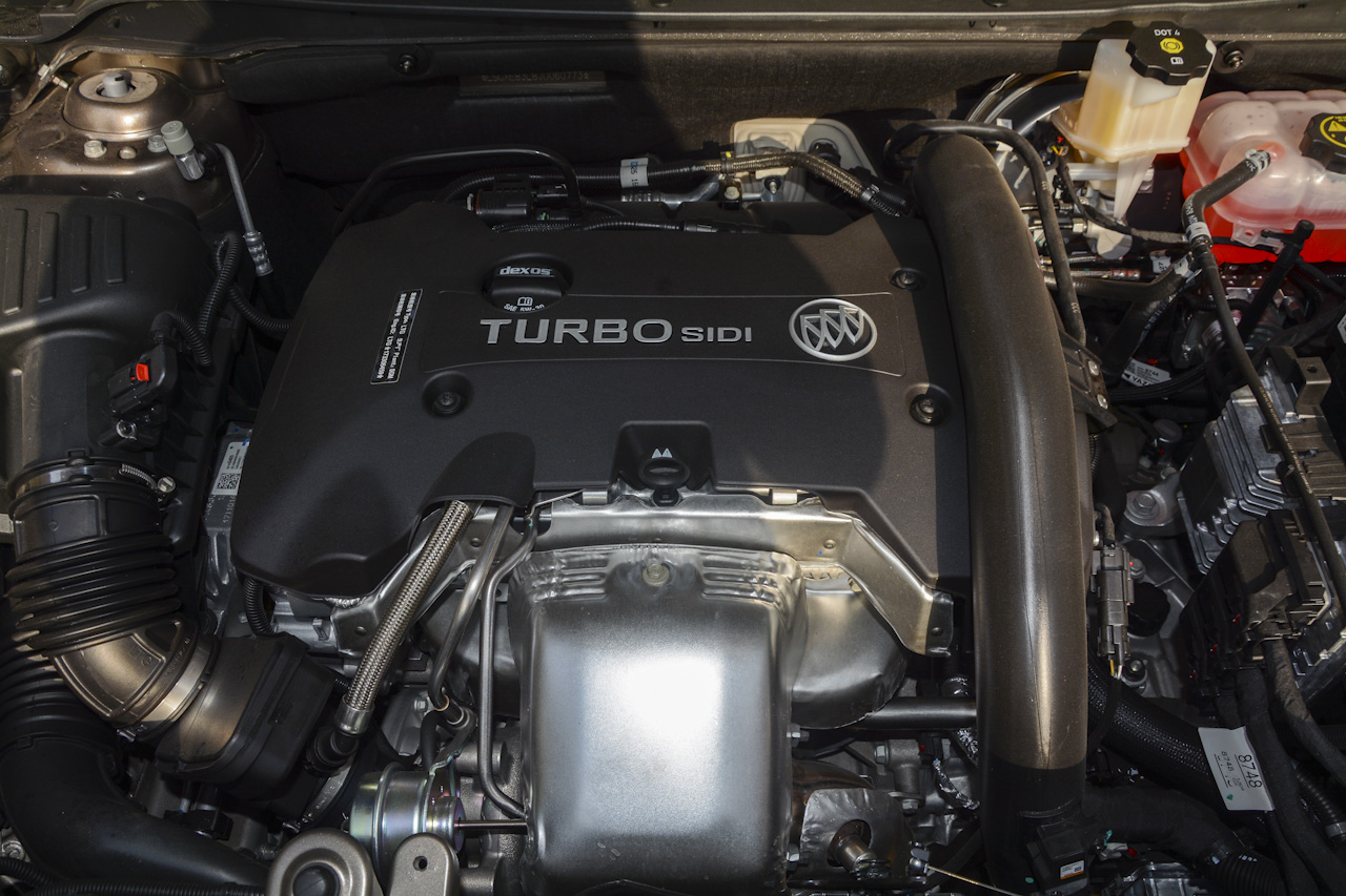 2018款昂科威2.0T自动四驱精英型28T