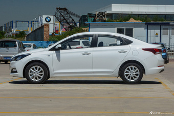 2016款悦纳1.4L自动炫酷版GLS