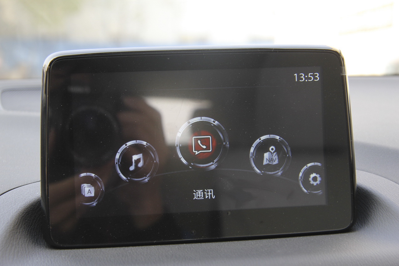 2016款马自达CX-4 2.0L自动两驱蓝天领先版