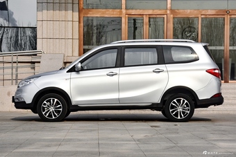 2017款伽途im8 1.5L手动智尚型