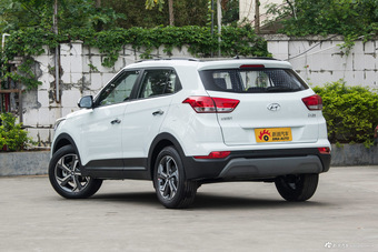 2017款现代ix25 1.6L自动智能型