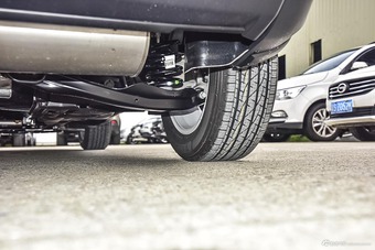 2016款自由光2.0L自动优越版 深海蓝