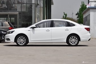 2017款荣威i6 1.5T手动豪华版20T