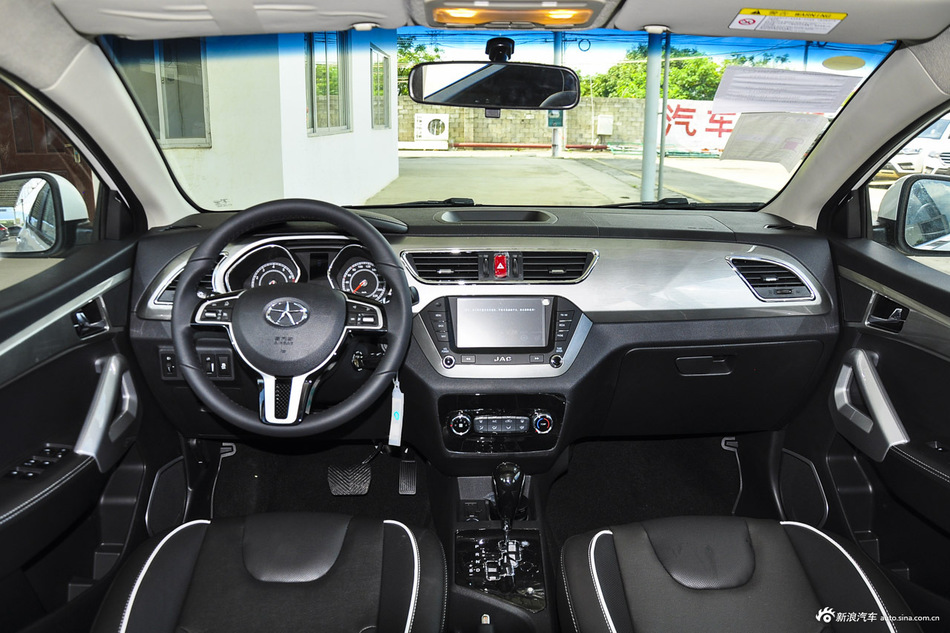 2015款瑞风S2 1.5L手动豪华智能型