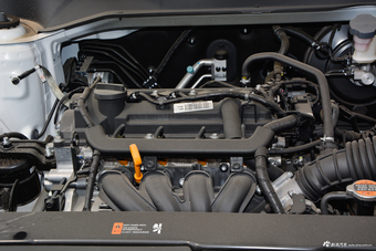 2017款起亚K2 1.4L手动15周年特别版GLS三厢