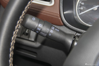 2016款斯威X7 1.5T手动尊贵型