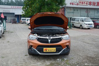 2016款中华V3 1.5T自动旗舰型 炫舞橙
