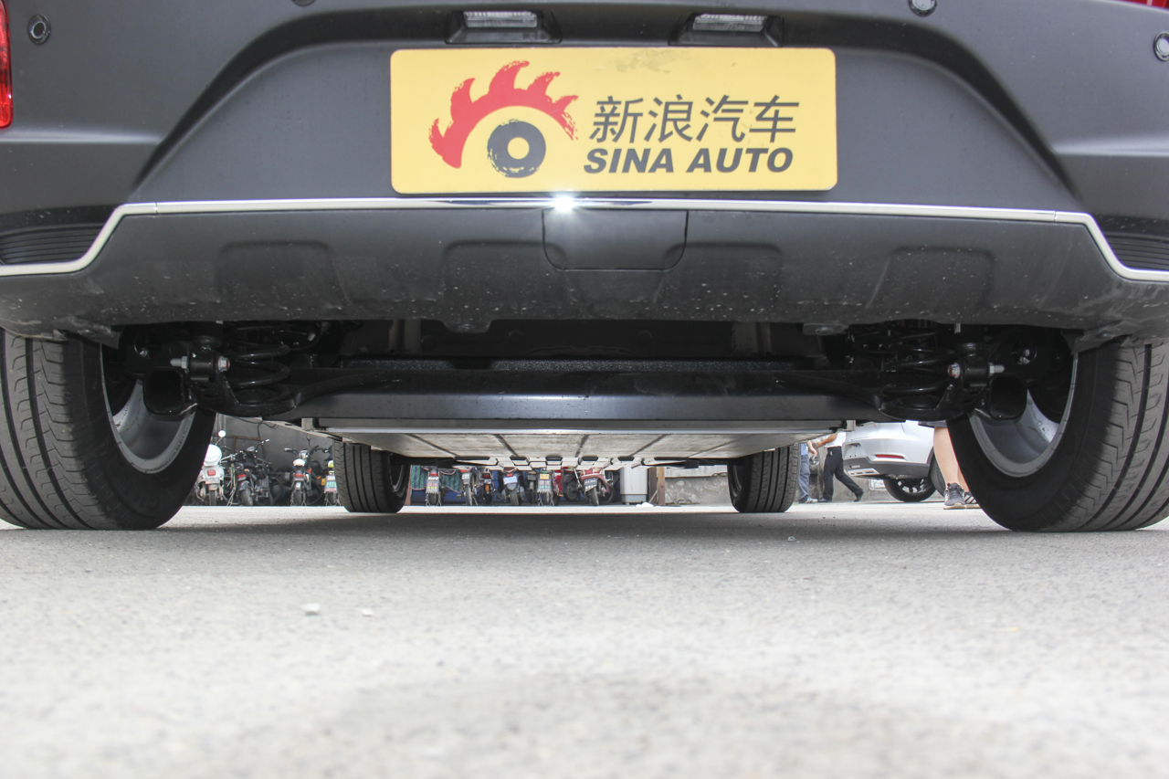 2018款比亚迪元EV360 智联炫酷型