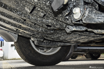 2016款撼路者2.0T自动四驱菁英版汽油