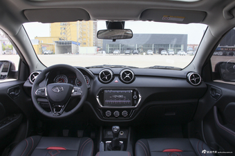 2018款东南DX3  1.5L手动尊贵型图片