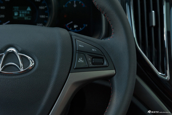 2017款长安CX70T改款 1.5T自动尊擎版