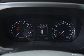 2018款欧尚X70A 1.5L手动豪华型