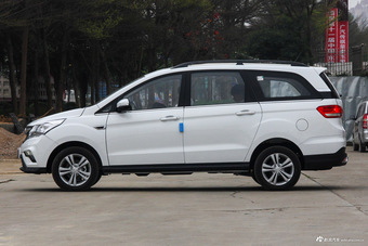 2015款幻速H3 1.5L手动舒适型