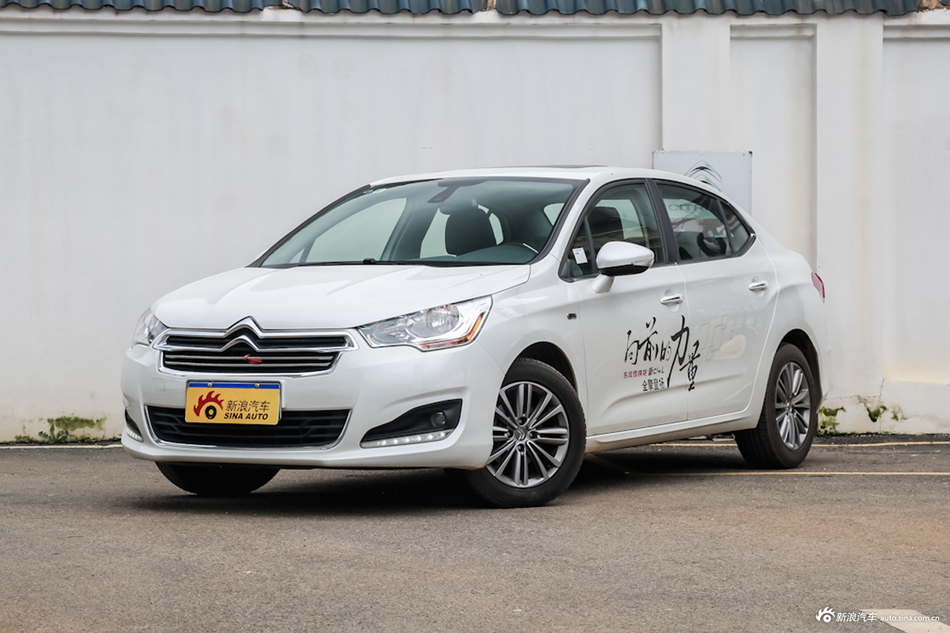 2015款雪铁龙C4L 1.8L自动尊贵版