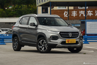 2017款宝骏510 1.5L自动豪华型