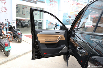 2018款野马T80 2.0T自动豪华型