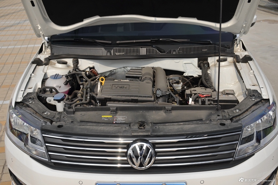 2017款朗行1.2T自动舒适版180TSI DSG