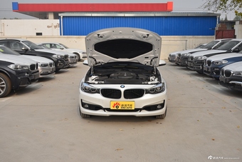 2019款宝马3系GT 2.0L自动320i时尚型