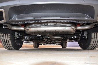 2017款途观L 2.0T 自动四驱至尊旗舰版380TSI