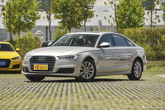 2016款奥迪A6L 2.5L自动30FSI舒适型
