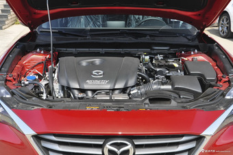 2018款马自达CX-4 2.5L自动四驱蓝天激情版