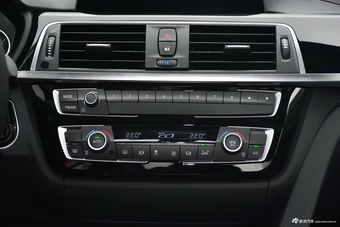 2018款宝马3系1.5T自动318i