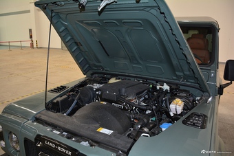 2016款卫士斯达泰克90 2.2L柴油68周年纪念版