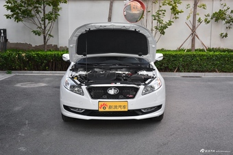 2018款奔腾B70 1.8T自动轿跑版互联智享型