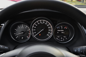 2018款阿特兹2.5L自动蓝天至尊版