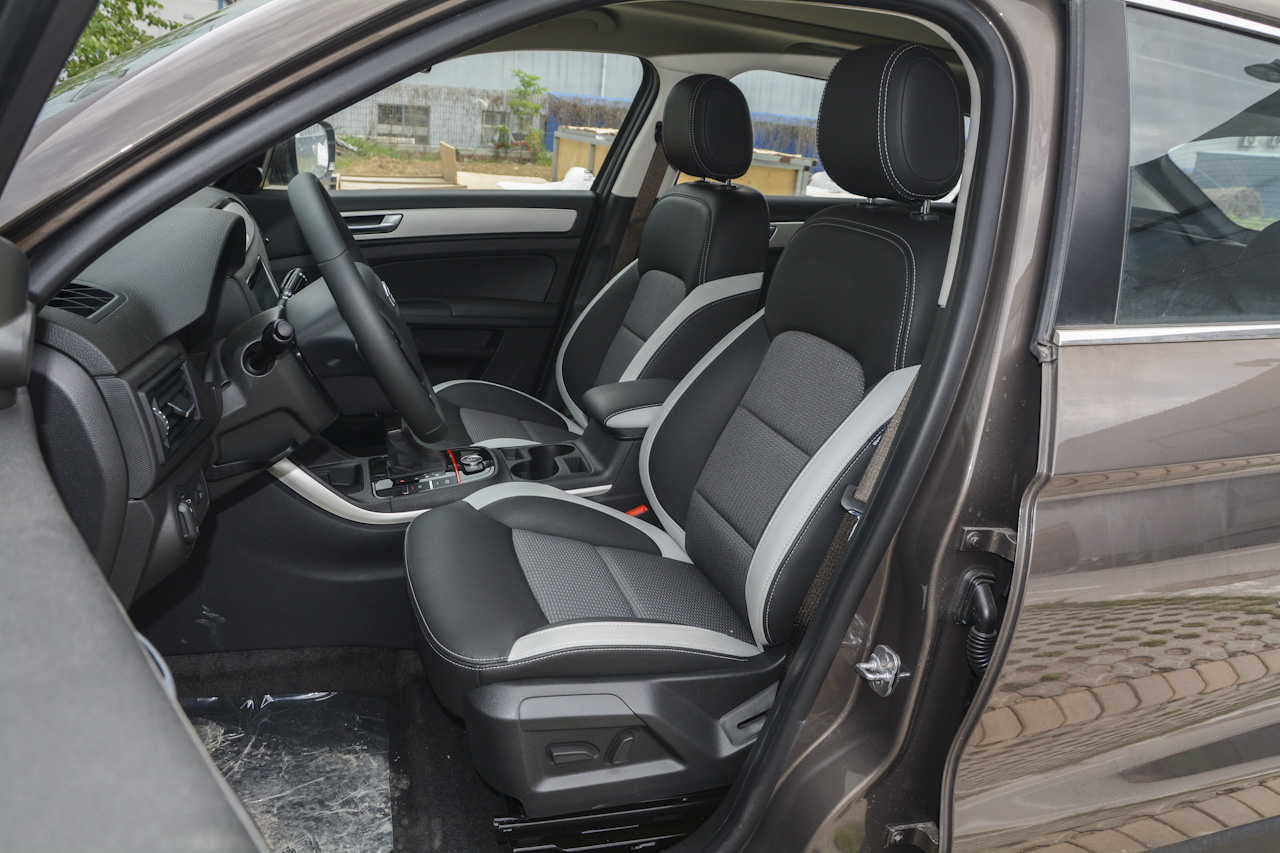 2018款观致5 SUV 1.6T自动尊贵型