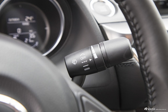 2017款阿特兹2.0L自动蓝天时尚版