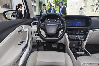 2017款启辰T90 2.0L手动智尚版