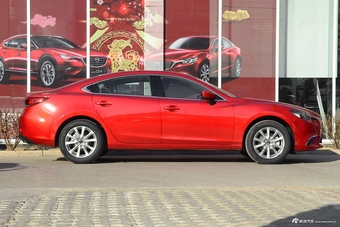 2018款阿特兹2.0L自动蓝天豪华版