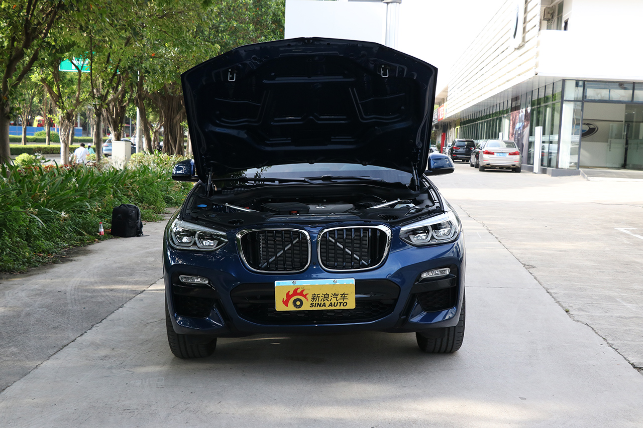 2018款宝马X3 xDrive30i 尊享型 M运动套装国V图片
