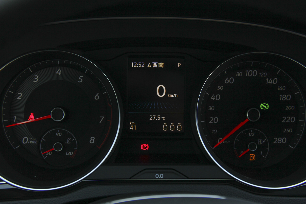 2019款CC 2.0T自动魅颜版330TSI