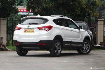 2017款海马S5强动力版1.5T自动豪华型