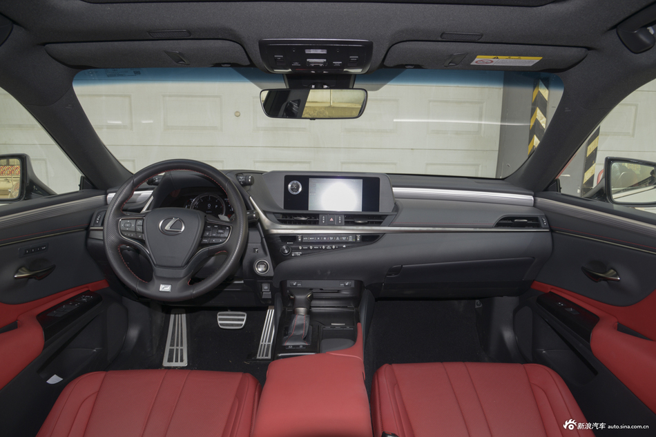2018款雷克萨斯ES 2.5L自动260 F SPORT