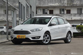 2017款福克斯三厢1.6L自动舒适型智行版