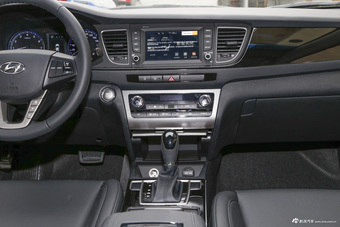 2016款名图1.8L自动DLX尊贵型