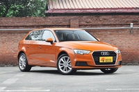 2018款奥迪A3 30周年型1.4T自动Sportback 35 TFSI进取型