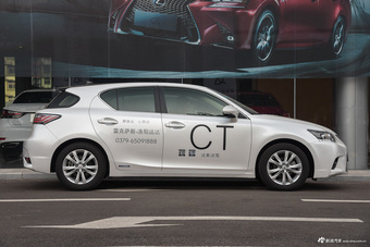 2014款雷克萨斯CT 1.8L自动200h F-Sport双色