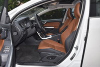 2018款沃尔沃S60L 2.0T自动T5智驭版 