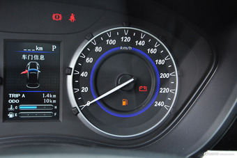 2018款海马S5青春版 1.6L自动豪华型