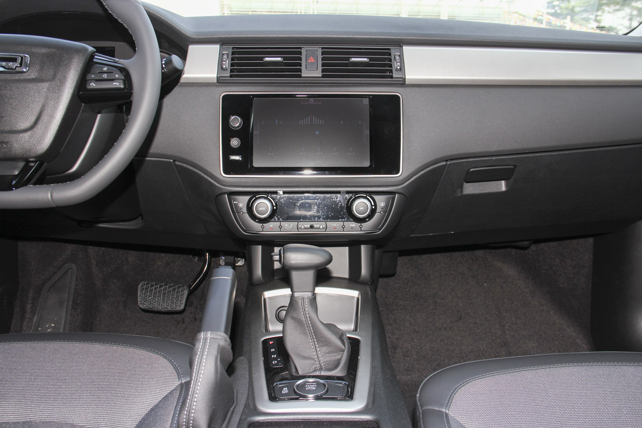 2016款观致3都市SUV 1.6T自动致悦型