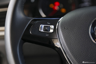 2016款宝来1.6L自动豪华型