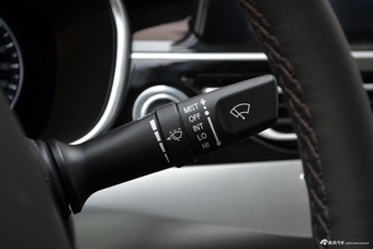 2018款睿骋CC1.5T自动尊雅型