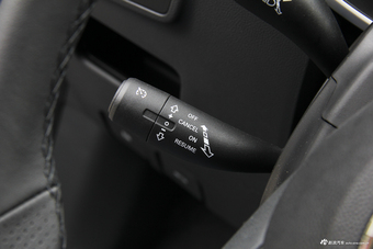 2017款名爵ZS 1.5L自动豪华版