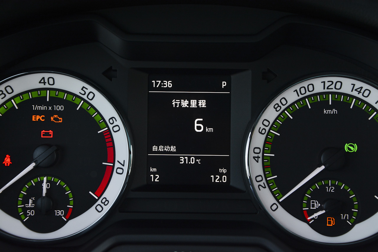 2018款明锐旅行版1.4T TSI280 DSG旗舰版